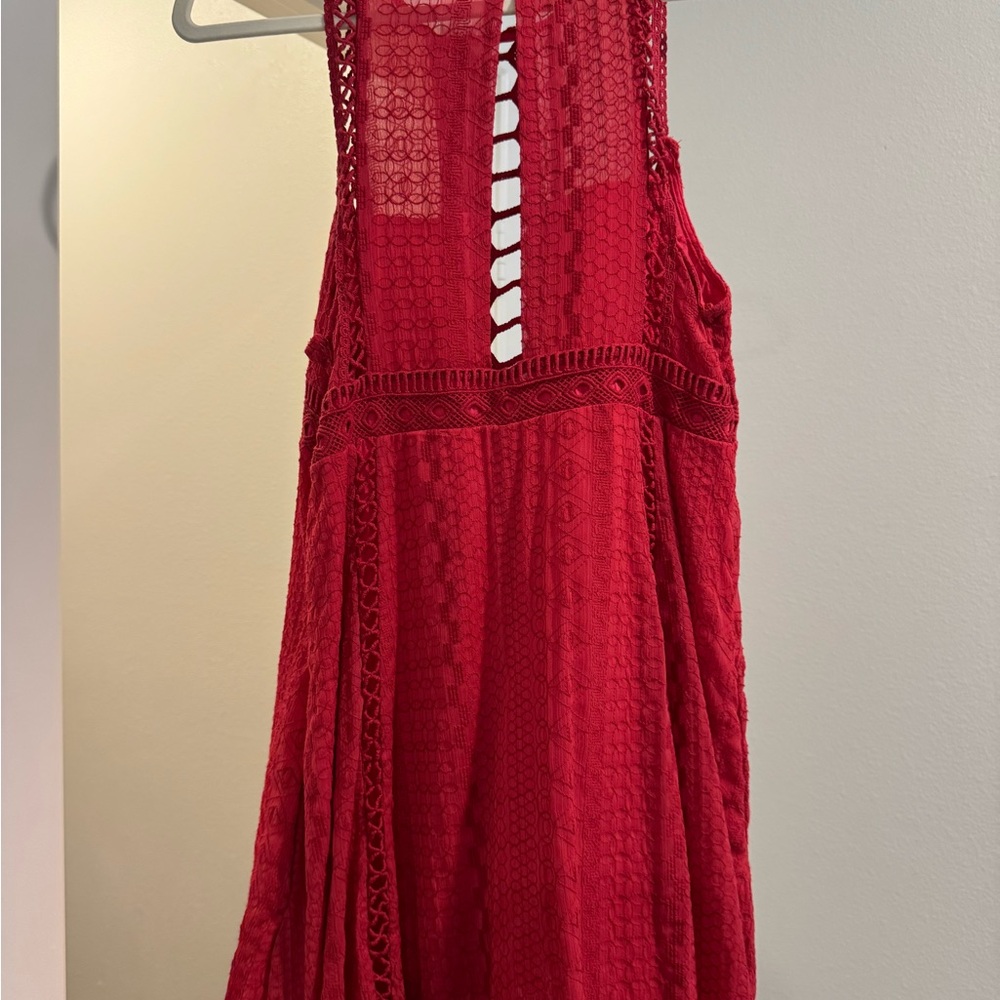 Red Lace Sleeveless Dress